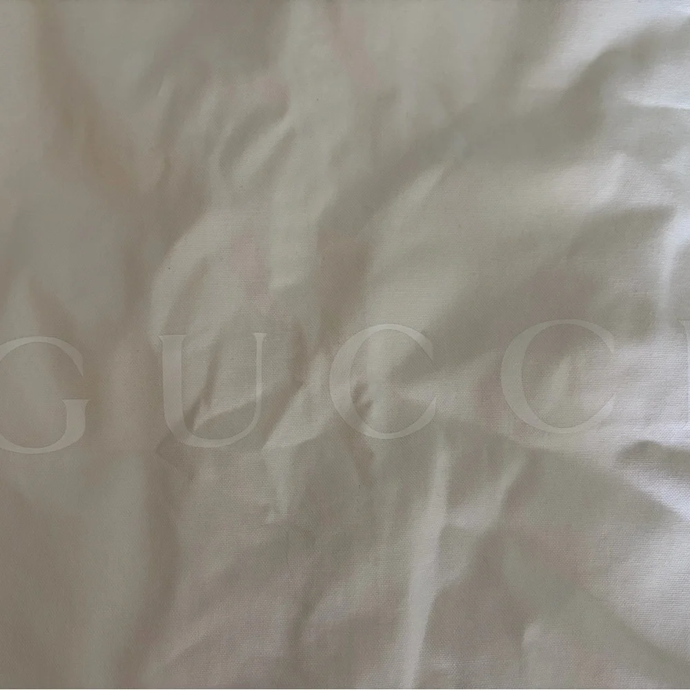 Gucci White Canvas Logo Garment Cover - Picture 2 of 2